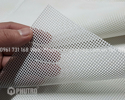 Lót lưới silicon chịu nhiệt, chống dính cho khay sấy (KT: 80cm*50m)  Lót lưới silicon chịu nhiệt, chống dính cho khay sấy (KT: 80cm*50m)