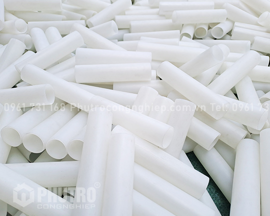 Lõi nhựa HDPE phi 26mm (1inch) Lõi nhựa HDPE phi 26mm (1inch)