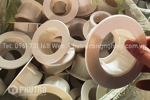 Nắp bịt đầu ống D76 (màu trắng) Nắp bịt đầu ống D76 (màu trắng)