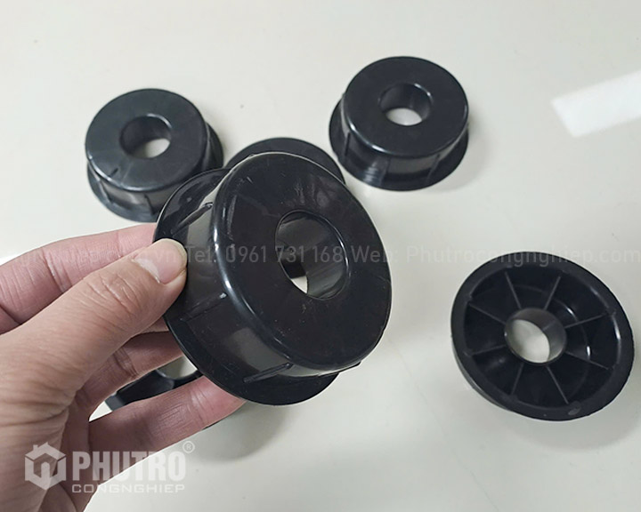 NẮP NHỰA BỊT ĐẦU ỐNG NHỰA/ GIẤY PHI 76MM NẮP NHỰA BỊT ĐẦU ỐNG NHỰA/ GIẤY PHI 76MM